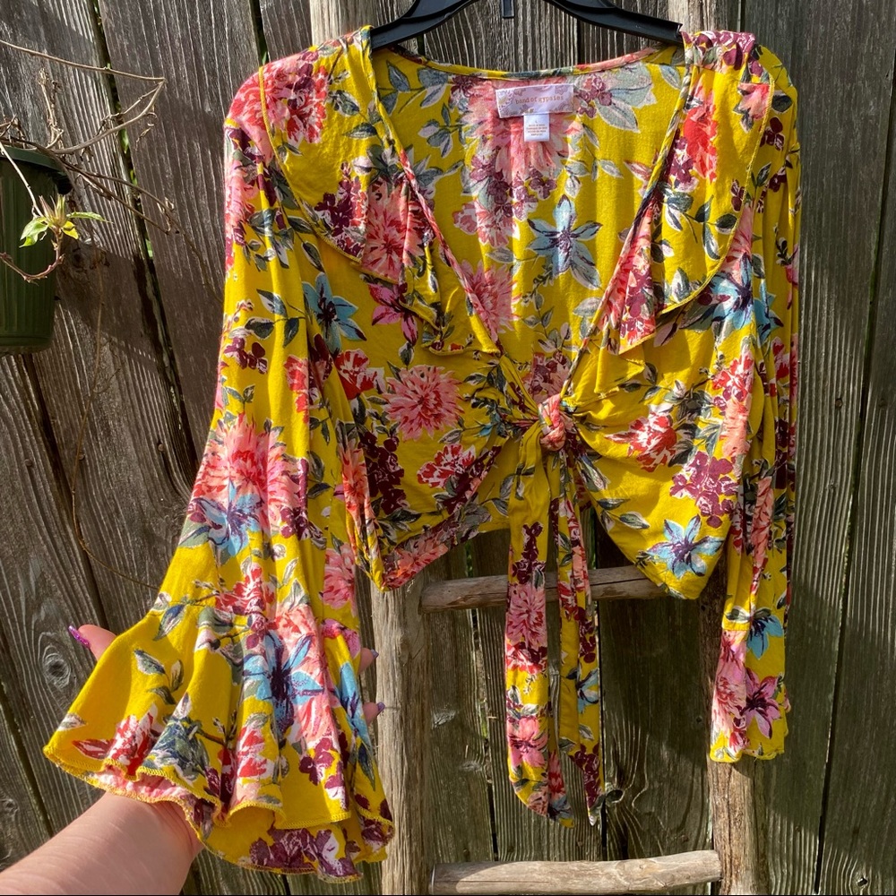 BAND OF GYPSIES FLORAL TOP